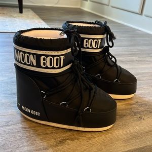 ICON Low Black Nylon Moon Boot